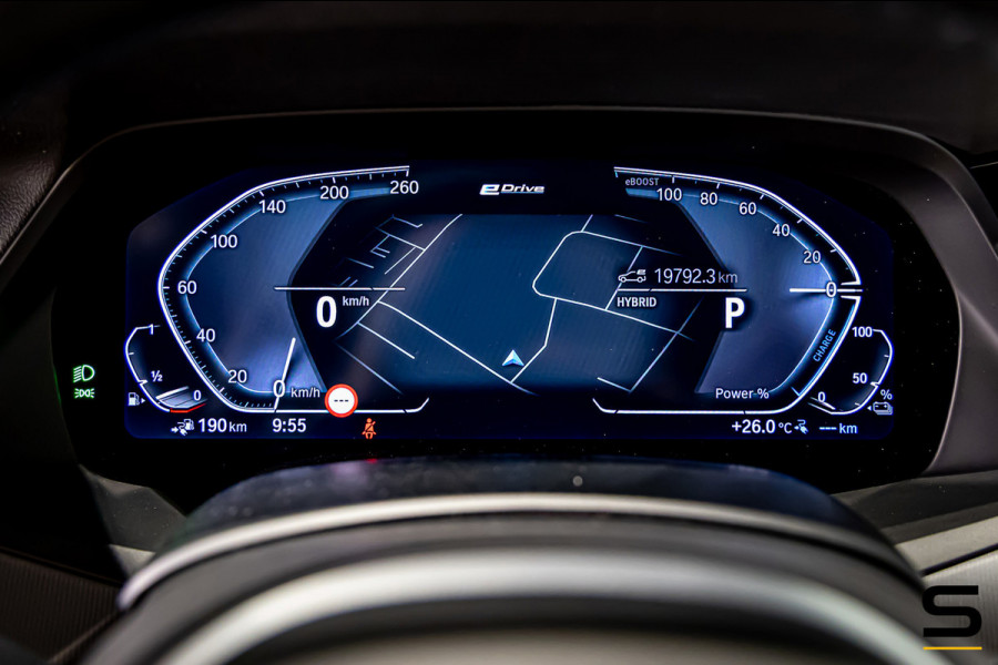 BMW X5 XDrive45e High Executive|M-sport|Pano|HUD|Cam|E-trekh