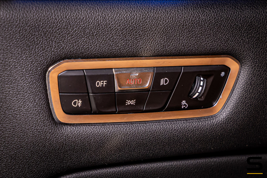 BMW X5 XDrive45e High Executive|M-sport|Pano|HUD|Cam|E-trekh