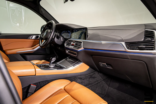 BMW X5 XDrive45e High Executive|M-sport|Pano|HUD|Cam|E-trekh