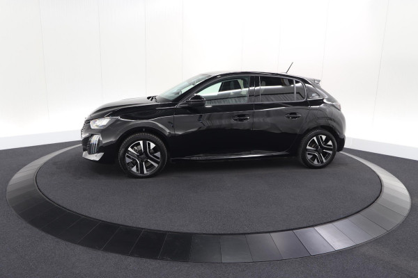 Peugeot 208 EV Allure 50 kWh | 98,9% SOH | 11 KW Lader | Navigatie | Parkeersensoren