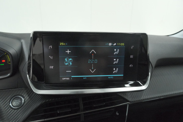 Peugeot 208 EV Allure 50 kWh | 98,9% SOH | 11 KW Lader | Navigatie | Parkeersensoren