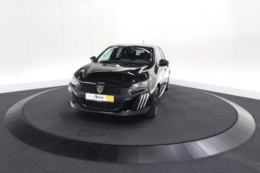Peugeot 208 EV Allure 50 kWh | 98,9% SOH | 11 KW Lader | Navigatie | Parkeersensoren