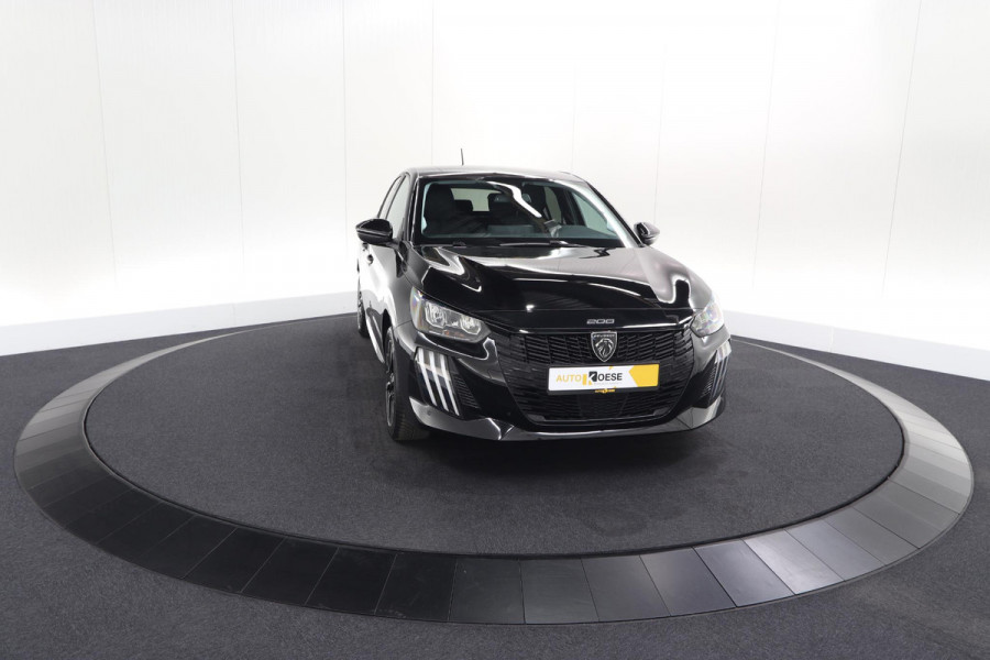 Peugeot 208 EV Allure 50 kWh | 98,9% SOH | 11 KW Lader | Navigatie | Parkeersensoren