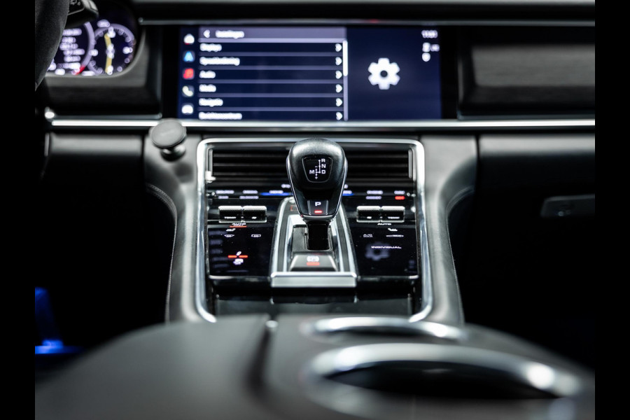 Porsche Panamera Sport Turismo 2.9 4 E-Hybrid Aventurijn groen / Keramische remschijven / BOSE / 18-way stoelen / Soft-close