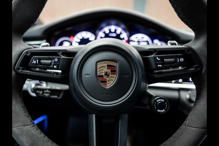 Porsche Panamera Sport Turismo 2.9 4 E-Hybrid Aventurijn groen / Keramische remschijven / BOSE / 18-way stoelen / Soft-close