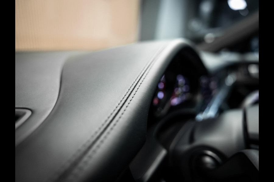 Porsche Panamera Sport Turismo 2.9 4 E-Hybrid Aventurijn groen / Keramische remschijven / BOSE / 18-way stoelen / Soft-close