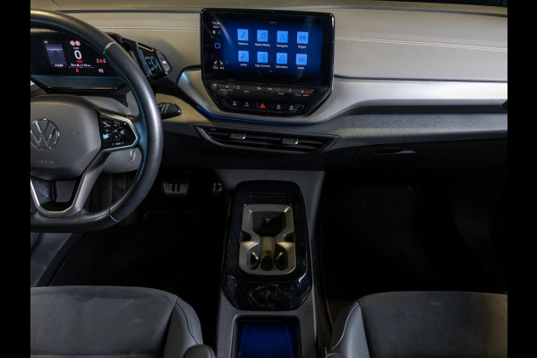 Volkswagen ID.4 Pro 77 kWh SOH 94% / 174pk / Trekhaak / Cruise control adaptief /Stoelverwarming / Navigatie / Apple carplay /