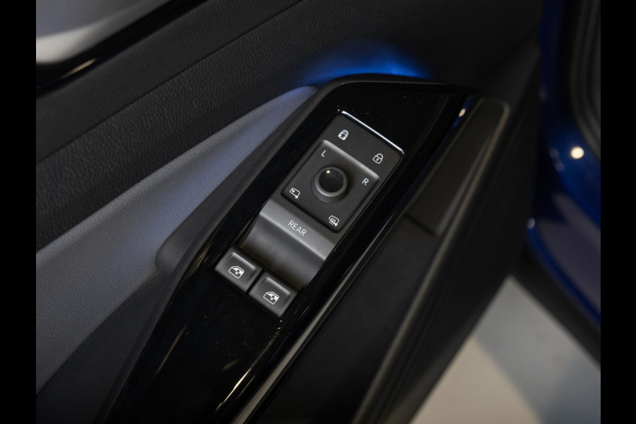 Volkswagen ID.4 Pro 77 kWh SOH 94% / 174pk / Trekhaak / Cruise control adaptief /Stoelverwarming / Navigatie / Apple carplay /