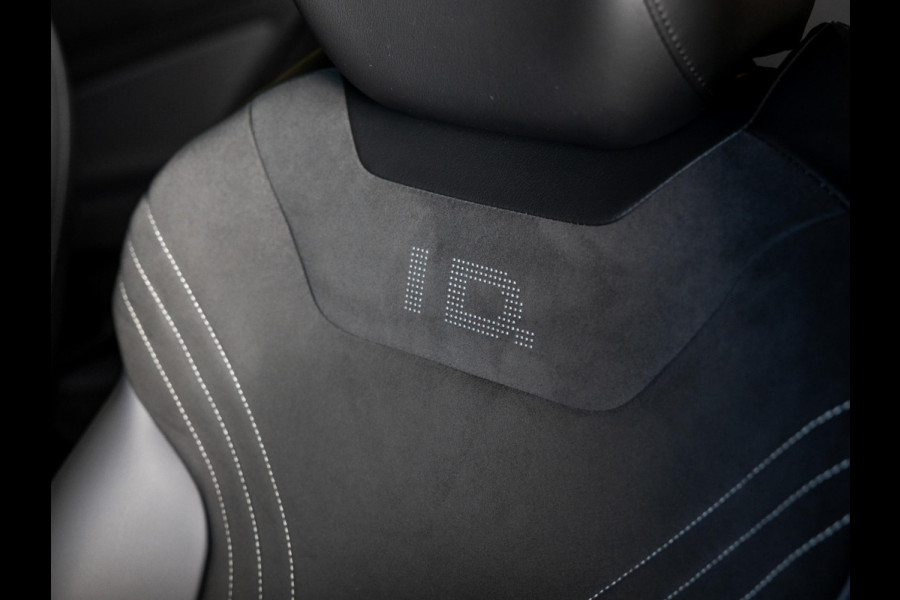 Volkswagen ID.4 Pro 77 kWh SOH 94% / 174pk / Trekhaak / Cruise control adaptief /Stoelverwarming / Navigatie / Apple carplay /
