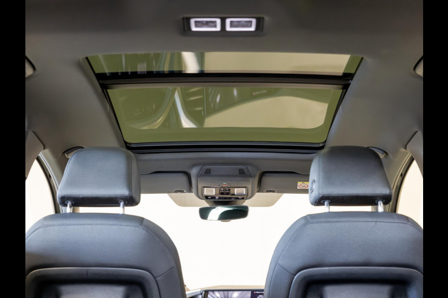Audi Q4 Sportback e-tron 45 Edition 82 kWh 286pk / Trekhaak / Achteruitrijcamera / Panoramadak / Sonos / Adaptieve cruise conrtrol / Navigatie / Apple carplay /