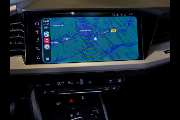 Audi Q4 Sportback e-tron 45 Edition 82 kWh 286pk / Trekhaak / Achteruitrijcamera / Panoramadak / Sonos / Adaptieve cruise conrtrol / Navigatie / Apple carplay /