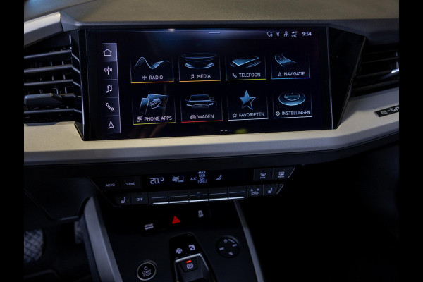 Audi Q4 Sportback e-tron 45 Edition 82 kWh 286pk / Trekhaak / Achteruitrijcamera / Panoramadak / Sonos / Adaptieve cruise conrtrol / Navigatie / Apple carplay /