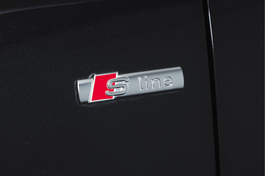 Audi Q3 Sportback 35 TFSI 150 PK S Edition 3xS-Line | S/K-Panodak | Dig. Cockpit | Adapt. Cruise | Stoelverw. | PDC | App. Connect | ECC | LM 20" |