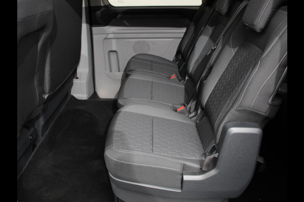 Ford E-Transit Custom 340 L2H1 Limited 65 kWh 8 persoons Cruise Control Airco Apple Carplay/ Android Auto Lichtmetalen Velgen