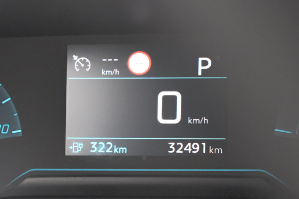Peugeot e-208 EV Active Pack 50 kWh | 96,8% SOH | Navigatie | Parkeersensoren | Stoelverwarming