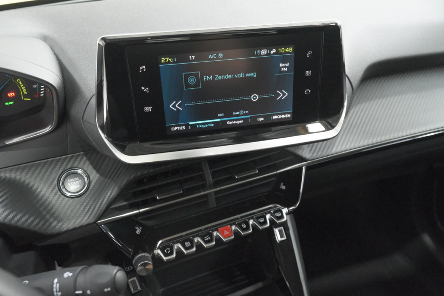 Peugeot e-208 EV Active Pack 50 kWh | 96,8% SOH | Navigatie | Parkeersensoren | Stoelverwarming