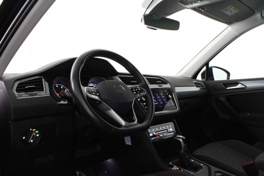 Volkswagen Tiguan 1.5 TSI Life > 150pk automaat/Winterpakket/Apple CarPlay, Android Auto