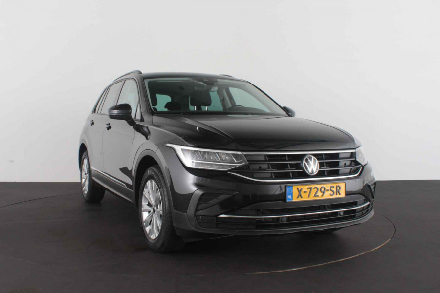 Volkswagen Tiguan 1.5 TSI Life > 150pk automaat/Winterpakket/Apple CarPlay, Android Auto