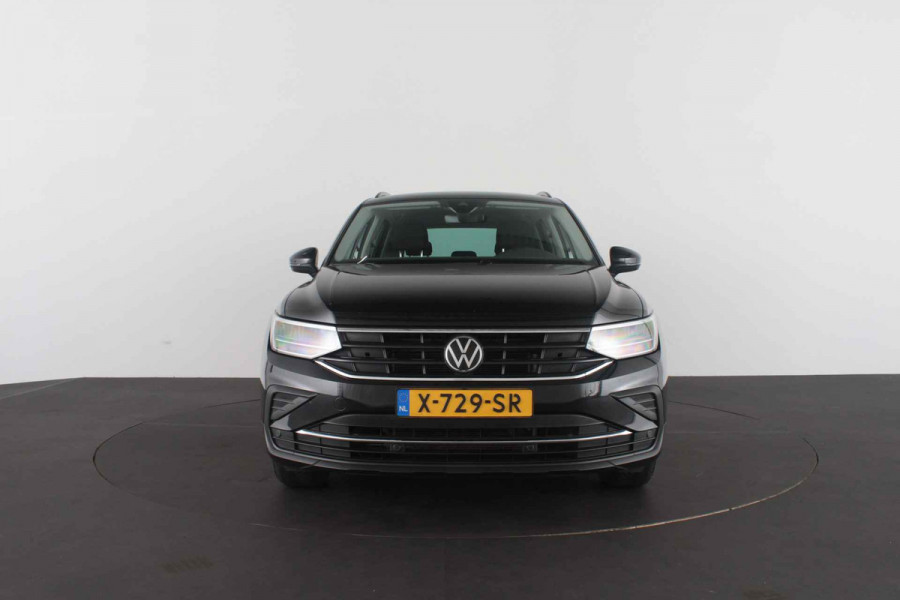 Volkswagen Tiguan 1.5 TSI Life > 150pk automaat/Winterpakket/Apple CarPlay, Android Auto