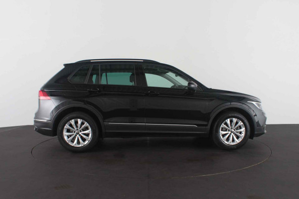 Volkswagen Tiguan 1.5 TSI Life > 150pk automaat/Winterpakket/Apple CarPlay, Android Auto