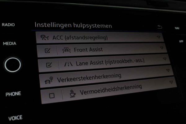 Volkswagen Tiguan 1.5 TSI Life > 150pk automaat/Winterpakket/Apple CarPlay, Android Auto