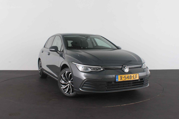 Volkswagen Golf 1.5 TSI Life Business > Dolphin Grey/Trekhaak/Camera/Winterpakket/Keyless/17inch...