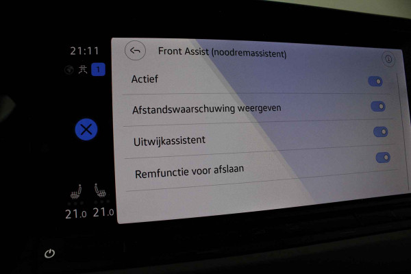 Volkswagen Golf 1.5 TSI Life Business > Dolphin Grey/Trekhaak/Camera/Winterpakket/Keyless/17inch...