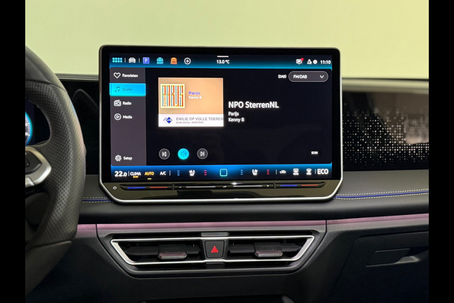 Volkswagen Tiguan EHybrid R-Line Black Edition | Fabrieksgarantie tot 2030 | VOL! | 272PK | IQ.Light | H/K Sound | Trekhaak |Leder