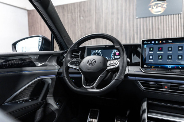 Volkswagen Tiguan 1.5 eTSI DSG R-Line Pano IQ Camera Black Edition