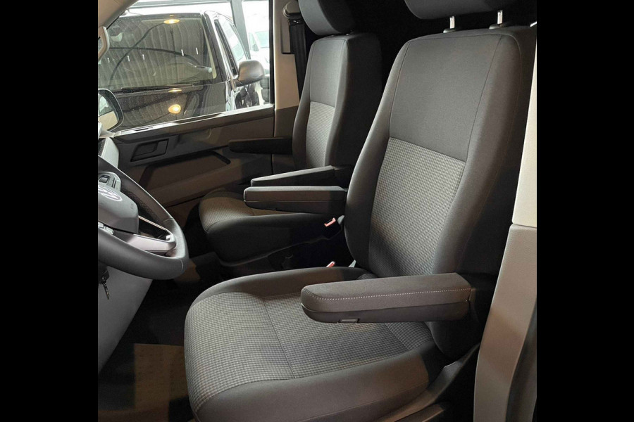 Volkswagen Transporter 2.0 TDI L2H1 28 >BPM vrij | Direct leverbaar/110pk/navi/cruise/Lederen stuur/Apple Carplay/Android Auto Operational lease is ook mogelijk! 4557