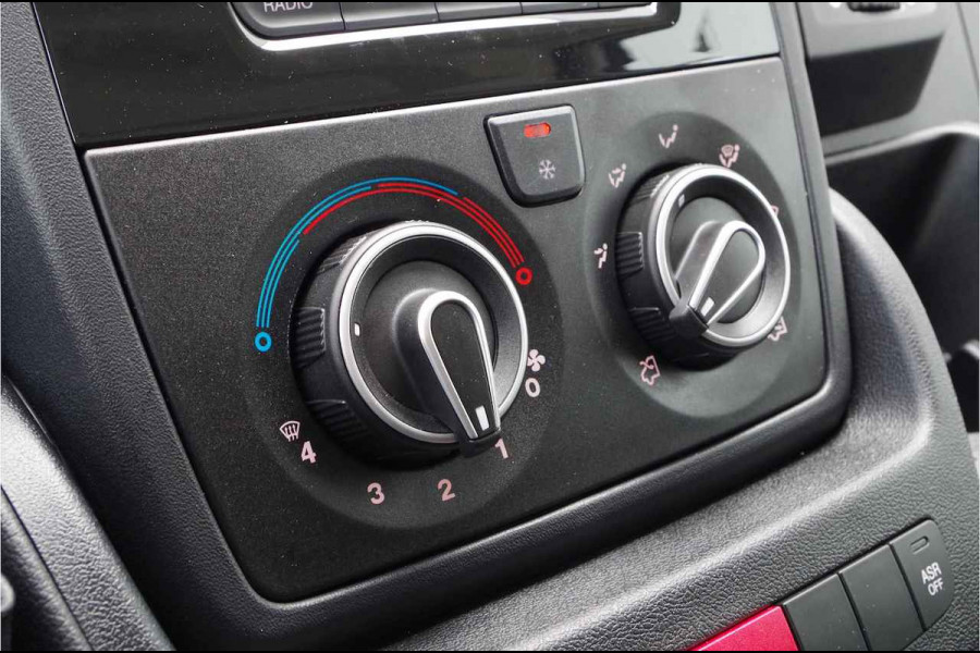 Citroën Jumper 2.2 BlueHDi 140pk L2H2 Zwaar 3.5t > Trekhaak/Camera/Cruise control...