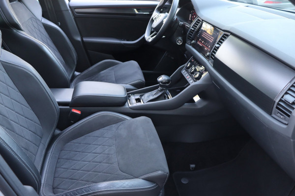 Škoda Kodiaq 1.5 TSI Sportline Business 7persoons org.NL pano-dak el.klep camera stuurverw. canton