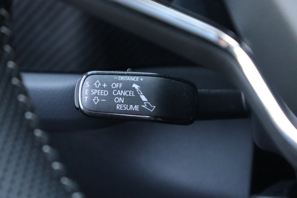 Škoda Kodiaq 1.5 TSI Sportline Business 7persoons org.NL pano-dak el.klep camera stuurverw. canton