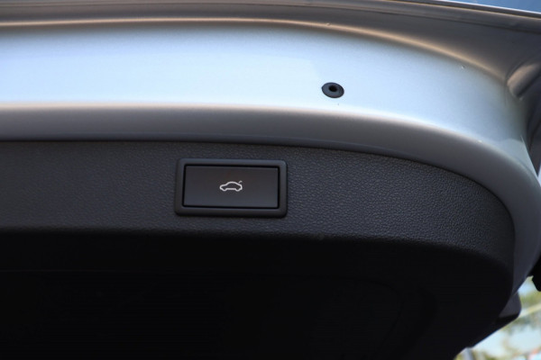 Škoda Kodiaq 1.5 TSI Sportline Business 7persoons org.NL pano-dak el.klep camera stuurverw. canton