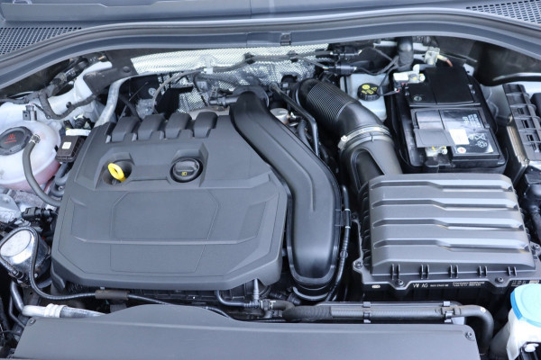 Škoda Kodiaq 1.5 TSI Sportline Business 7persoons org.NL pano-dak el.klep camera stuurverw. canton