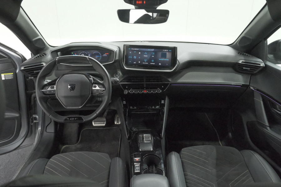 Peugeot e-208 EV GT 54 kWh | 95,7% SOH | 11 KW Lader | 360 Camera | Alcantara Pakket | Navigatie