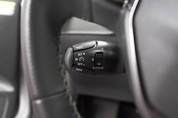 Peugeot e-208 EV GT 54 kWh | 95,7% SOH | 11 KW Lader | 360 Camera | Alcantara Pakket | Navigatie