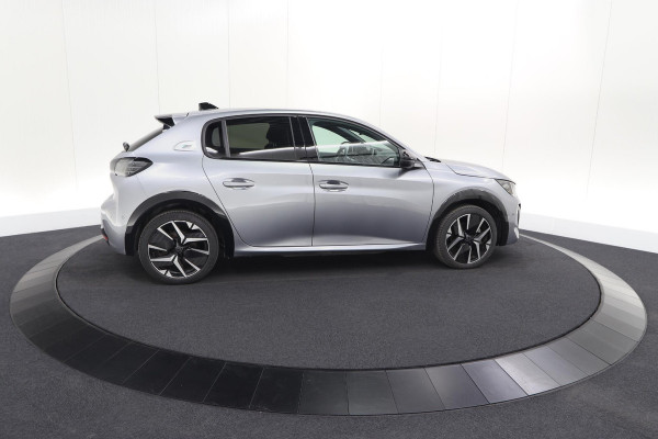 Peugeot e-208 EV GT 54 kWh | 95,7% SOH | 11 KW Lader | 360 Camera | Alcantara Pakket | Navigatie