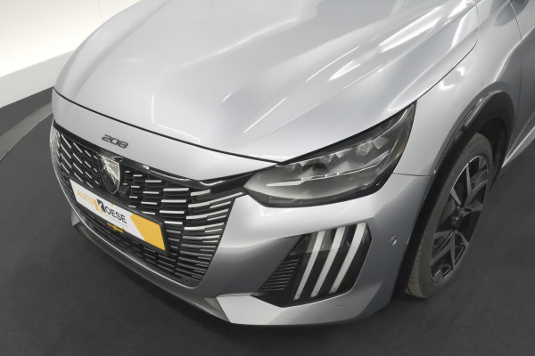 Peugeot e-208 EV GT 54 kWh | 95,7% SOH | 11 KW Lader | 360 Camera | Alcantara Pakket | Navigatie