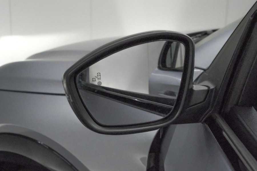 Peugeot e-208 EV GT 54 kWh | 95,7% SOH | 11 KW Lader | 360 Camera | Alcantara Pakket | Navigatie