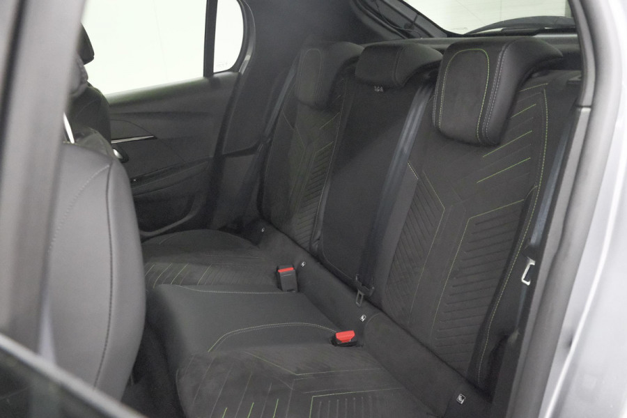 Peugeot e-208 EV GT 54 kWh | 95,7% SOH | 11 KW Lader | 360 Camera | Alcantara Pakket | Navigatie