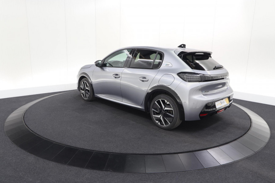 Peugeot e-208 EV GT 54 kWh | 95,7% SOH | 11 KW Lader | 360 Camera | Alcantara Pakket | Navigatie