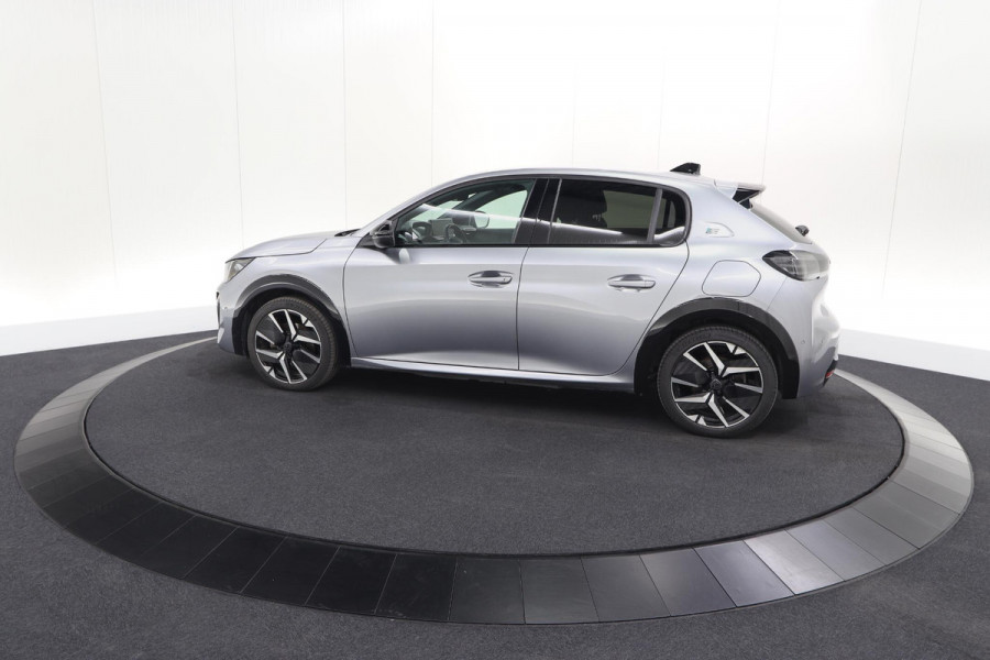 Peugeot e-208 EV GT 54 kWh | 95,7% SOH | 11 KW Lader | 360 Camera | Alcantara Pakket | Navigatie