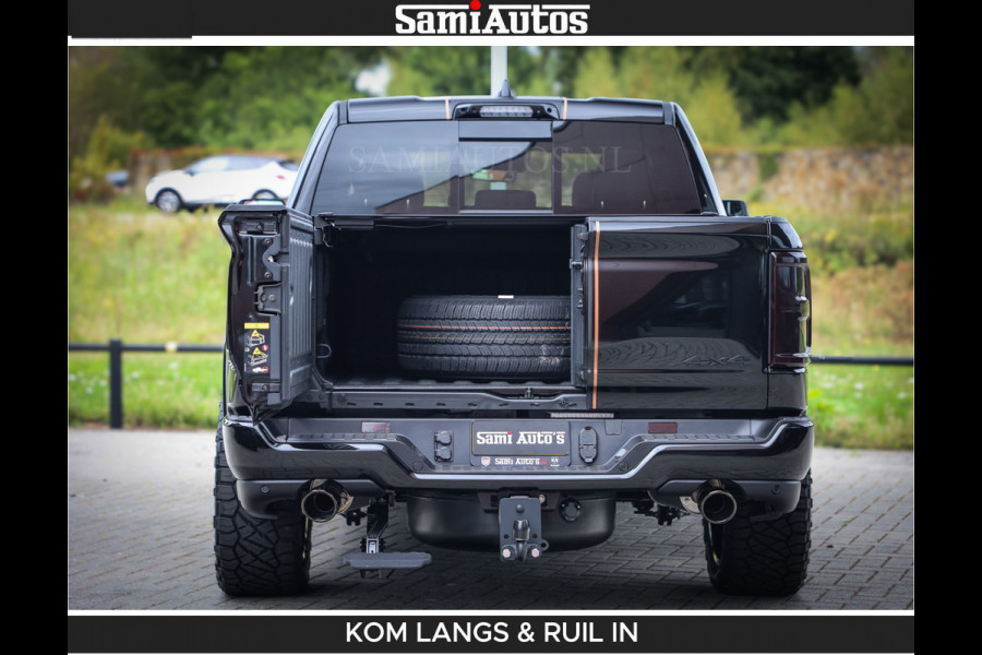 Dodge Ram LIMITED SPORT H.O 540HP 706Nm | Massage + Full Option | De Meest Luxe en Volle Pick-Up in zijn Klasse | Comfortabele Dubbele Cabine met Royale 5 Zitplaatsen | BPM vrij | Nu Leverbaar uit Voorraad | Voorraad Nr 2355 - 5149 | De specialist in Amerikaanse pick‑ups in Nederland en Europa.