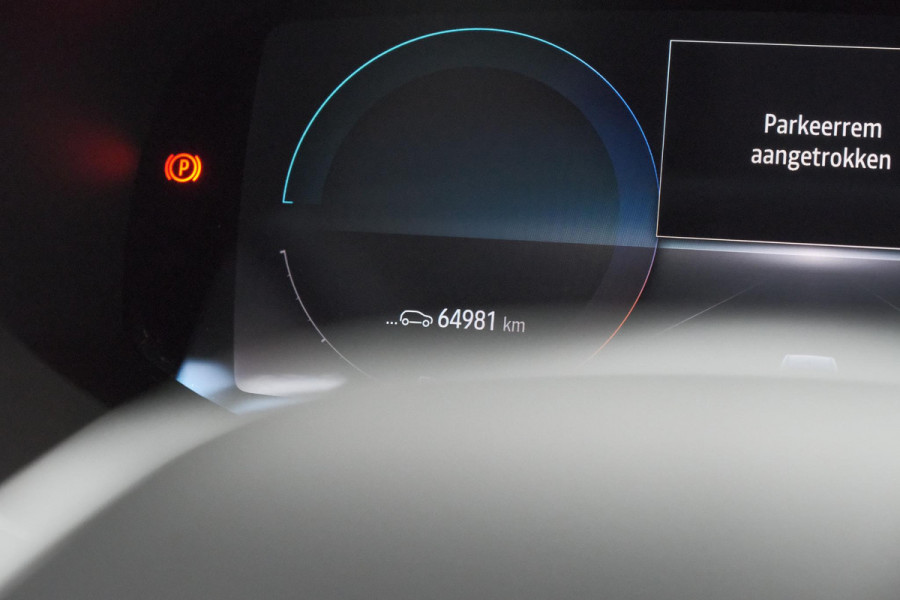 Renault Captur 1.6 Plug-in Hybrid 160 Intens | Camera | 9.3 Inch Groot Scherm | Navigatie