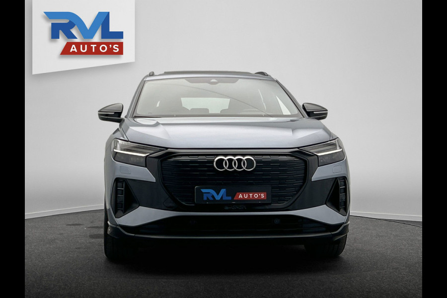 Audi Q4 e-tron 40 77 kWH I S-Line / interieur | Pano/dak I Zwart/optiek I Sonos I Adapt.cruise/control I Stoel/ Stuurverw I Camera