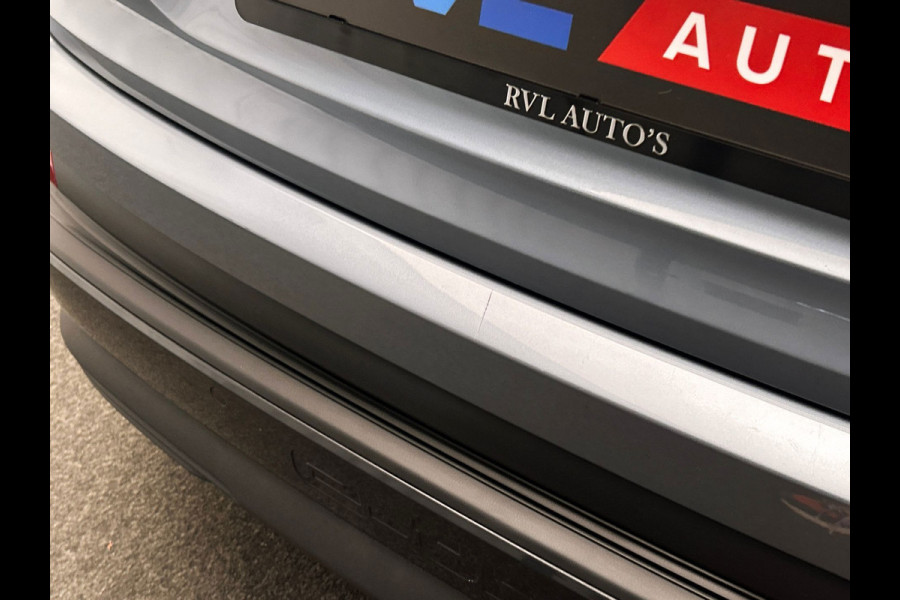 Audi Q4 e-tron 40 77 kWH I S-Line / interieur | Pano/dak I Zwart/optiek I Sonos I Adapt.cruise/control I Stoel/ Stuurverw I Camera