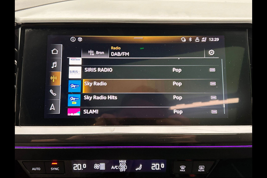 Audi Q4 e-tron 40 77 kWH I S-Line / interieur | Pano/dak I Zwart/optiek I Sonos I Adapt.cruise/control I Stoel/ Stuurverw I Camera