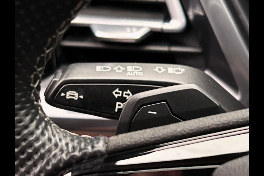Audi Q4 e-tron 40 77 kWH I S-Line / interieur | Pano/dak I Zwart/optiek I Sonos I Adapt.cruise/control I Stoel/ Stuurverw I Camera