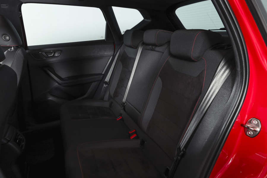 Seat Ateca 1.4 EcoTSI 150 PK FR - Automaat Orig. NL | S/K-Panodak | Adapt. Cruise | Stoel-+Voorruitverw. | 360 Camera | Seat Sound | NAV+App. Connect | ECC | Elek. Klep | Trekhaak | LM 19" |
